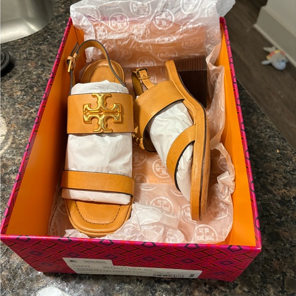 Tory Burch Eleanor Sandal heels - Picture 1 of 2